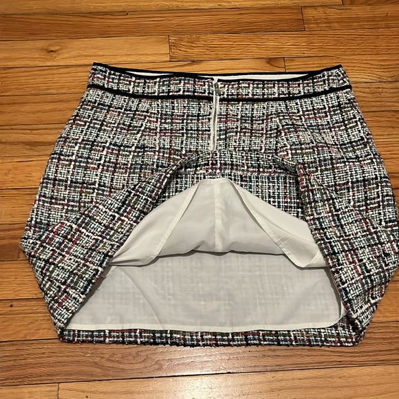 😊 LOFT multicolor tweet mini skirt - Picture 7 of 7